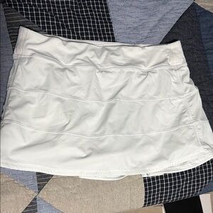 Pace Rival Lululemon white  Athletic Skort